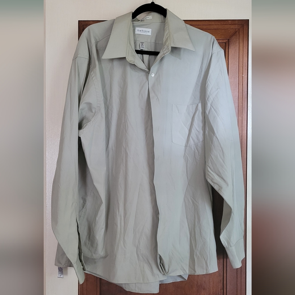 Van Heusen Men’s Tan Long Sleeve Dress Shirt #4